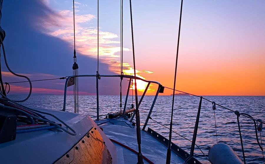 Livorno, buon tramonto a bordo da Debora Ingoglia
