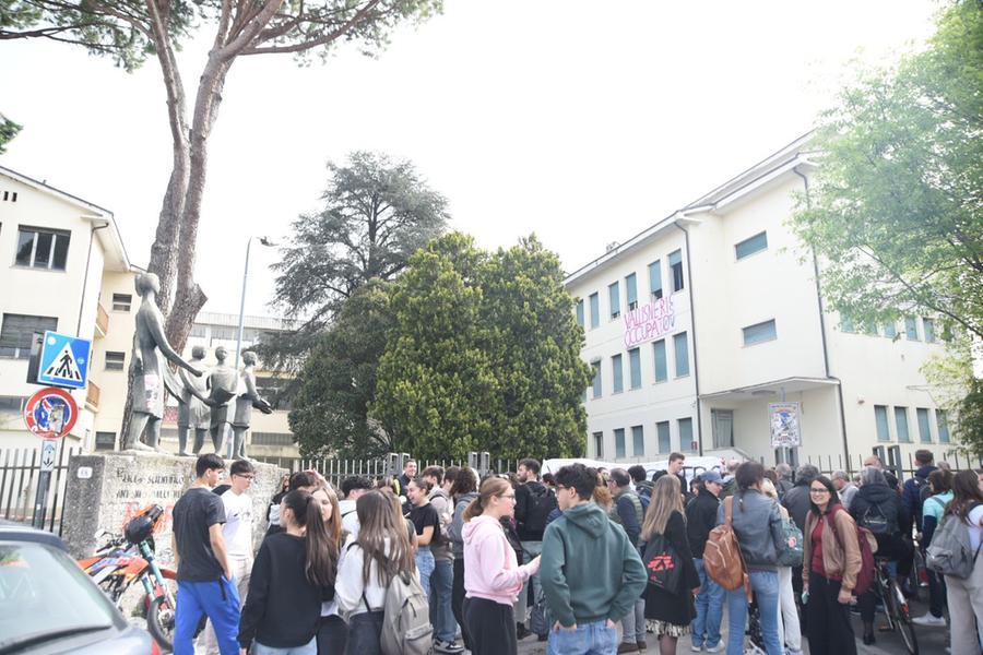 Lucca, occupazione al liceo Vallisneri