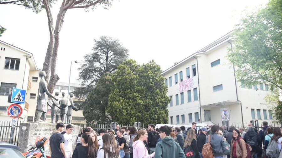 Lucca, occupazione al liceo Vallisneri
