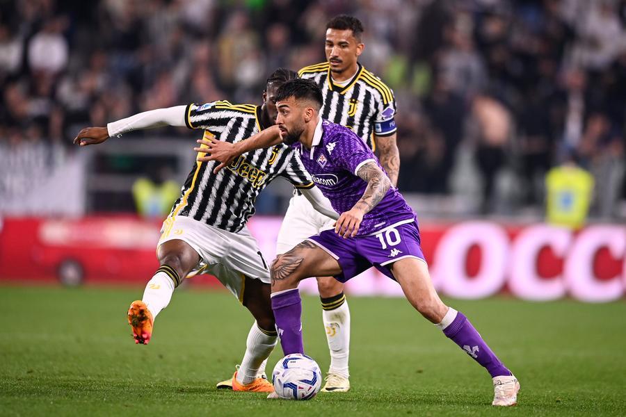 
	Danilo prova a fermare Gonzalez

