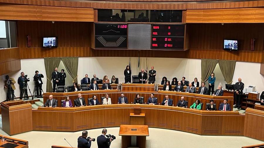 La prima seduta dell’assemblea regionale: Piero Comandini è il nuovo presidente del consiglio regionale – DIRETTA