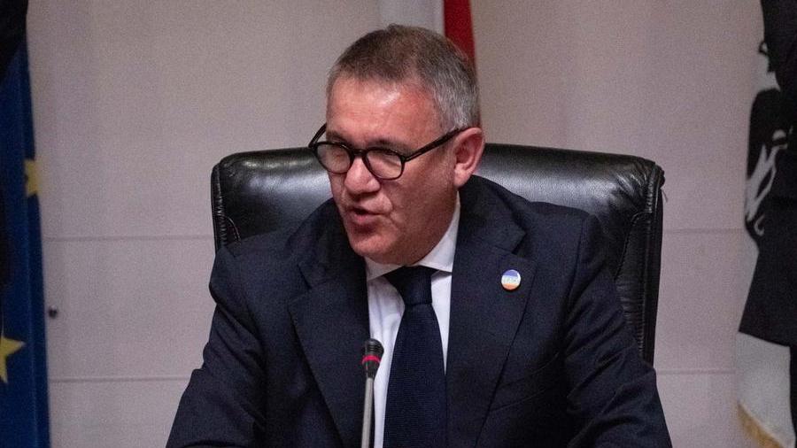 Attentato al sindaco di Nule, la solidarietà del presidente del consiglio regionale Piero Comandini