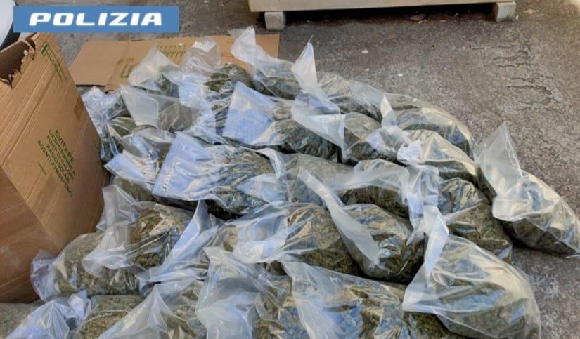 In auto sulla 131 con oltre 30 chili di marijuana: bloccato vicino a Nuraminis e arrestato
