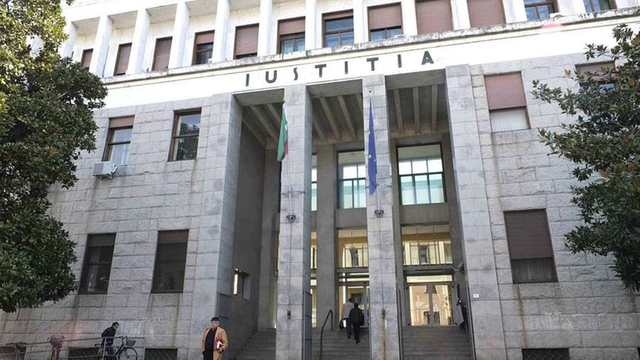 Pontedera, si rifiuta di visitare a domicilio: guardia medica a processo
