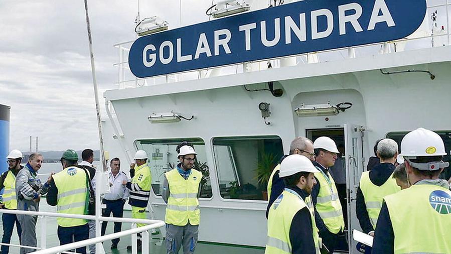 Piombino, un anno di Golar Tundra: «Ritorno da 20 milioni di euro» – Video