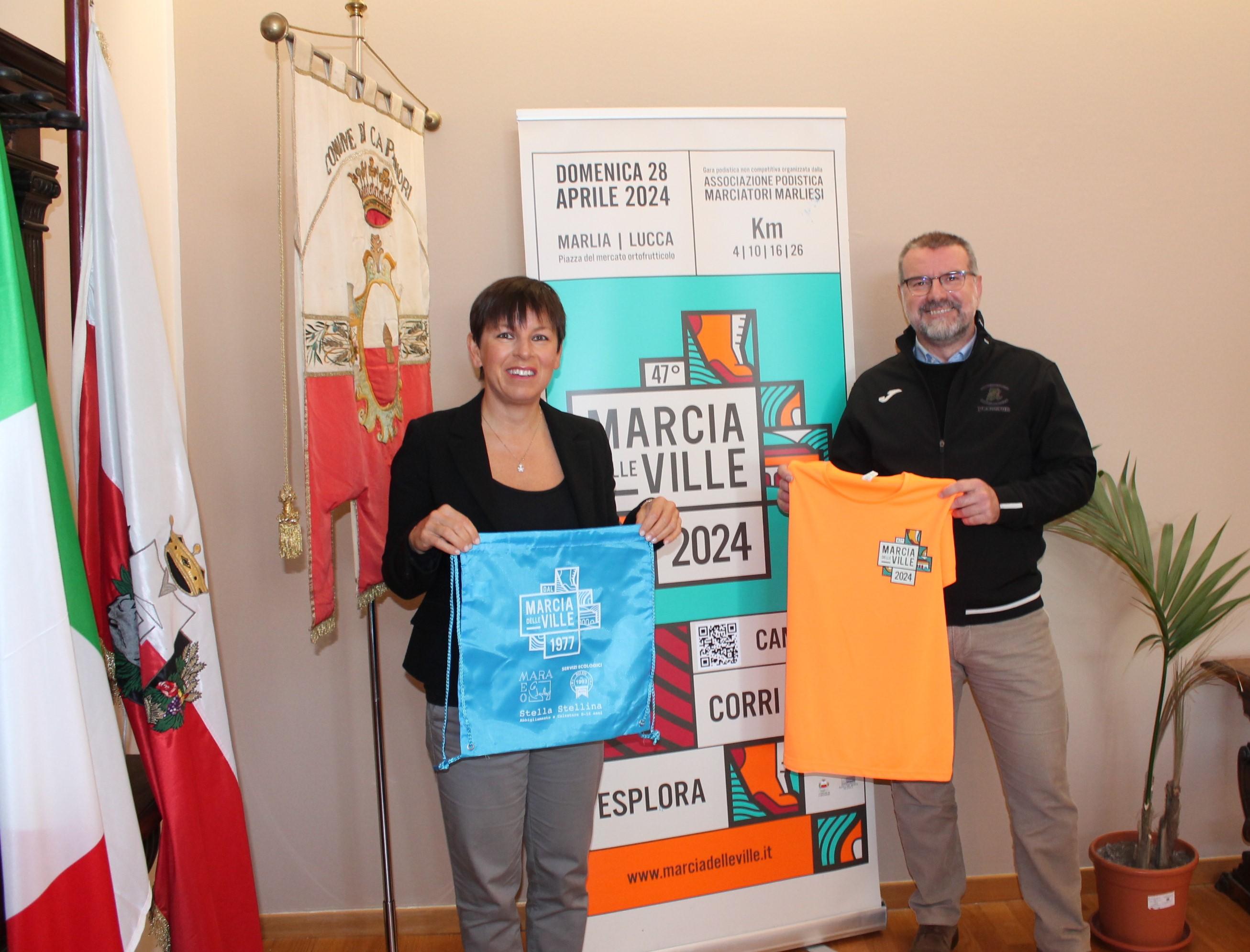 “Marcia delle Ville” a Marlia, pronti via: attesi diecimila partecipanti<br>
