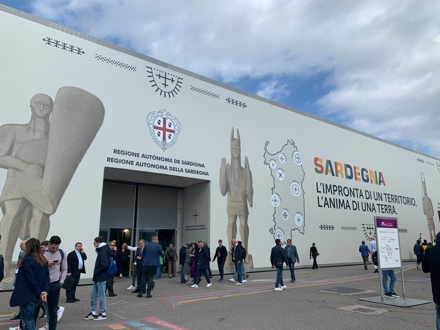 Vinitaly, appuntamento al padiglione 8 ma alcuni “big” corrono da soli