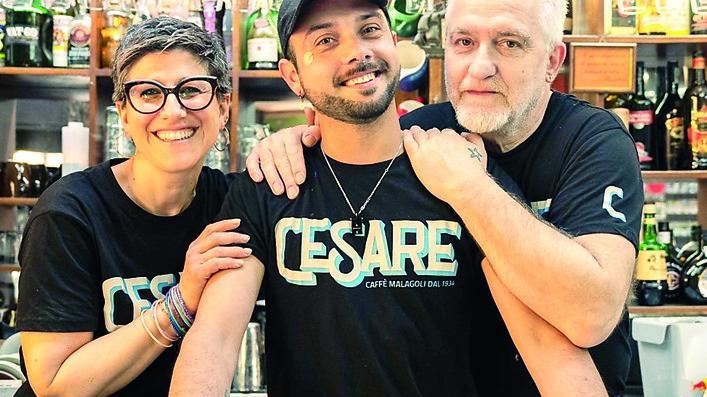 Il bar Cesare oggi festeggia i novant’anni: in via Carteria un locale che è la storia di Modena<br type="_moz" />