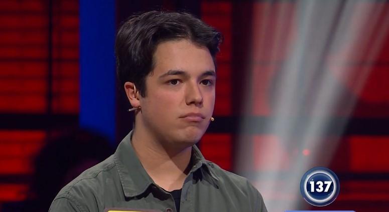 Il diciottenne sassarese Nicola Dessole vince 48mila euro nel programma Avanti un altro di Paolo Bonolis