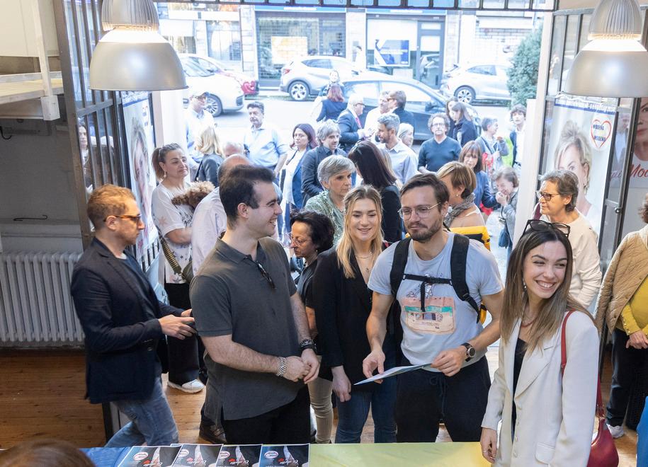 In 200 per la Modena. «Venite a parlarci di cosa non va in città»<br type="_moz" />
