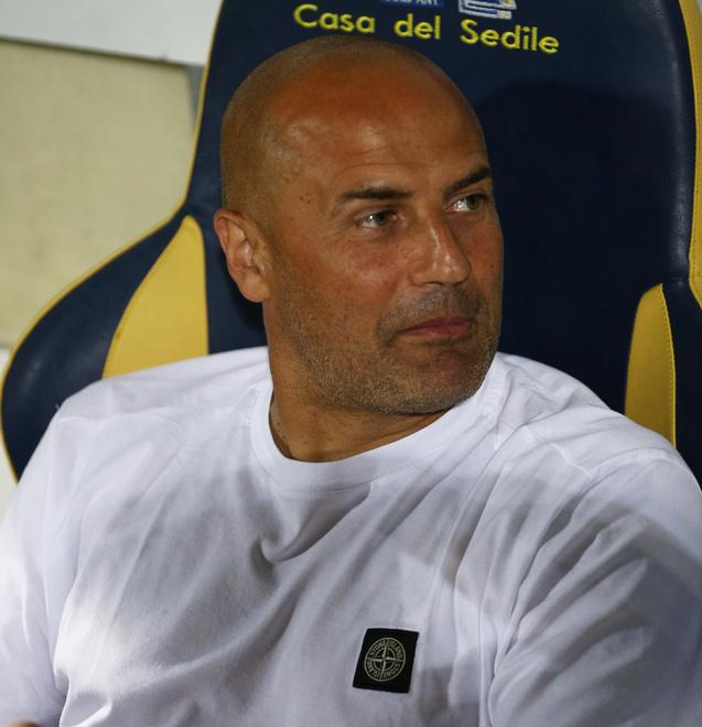 Il Modena esonera Bianco: al suo posto scelto Bisoli<br type="_moz" />
