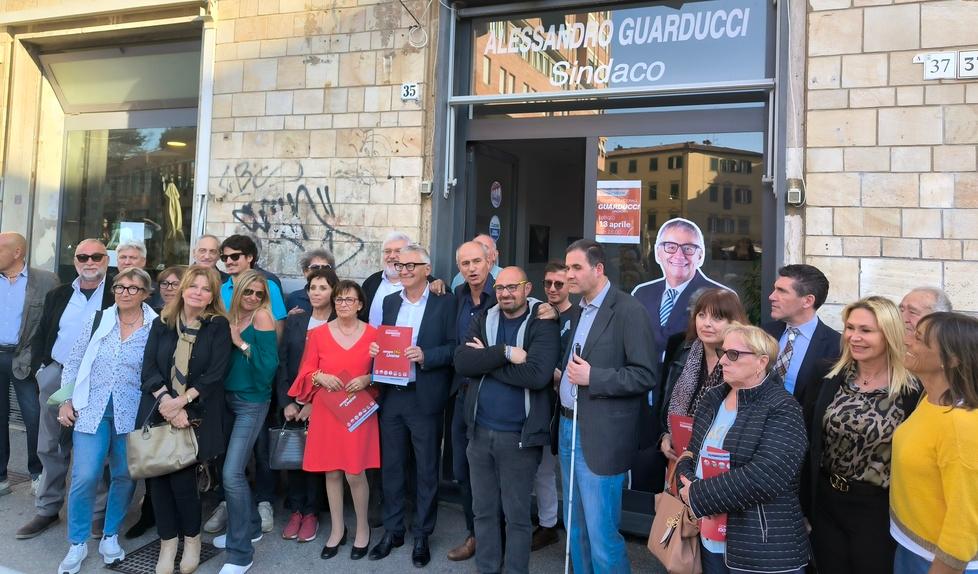 Guarducci contro la mala movida: «Basta minimarket e alcol ai giovani»