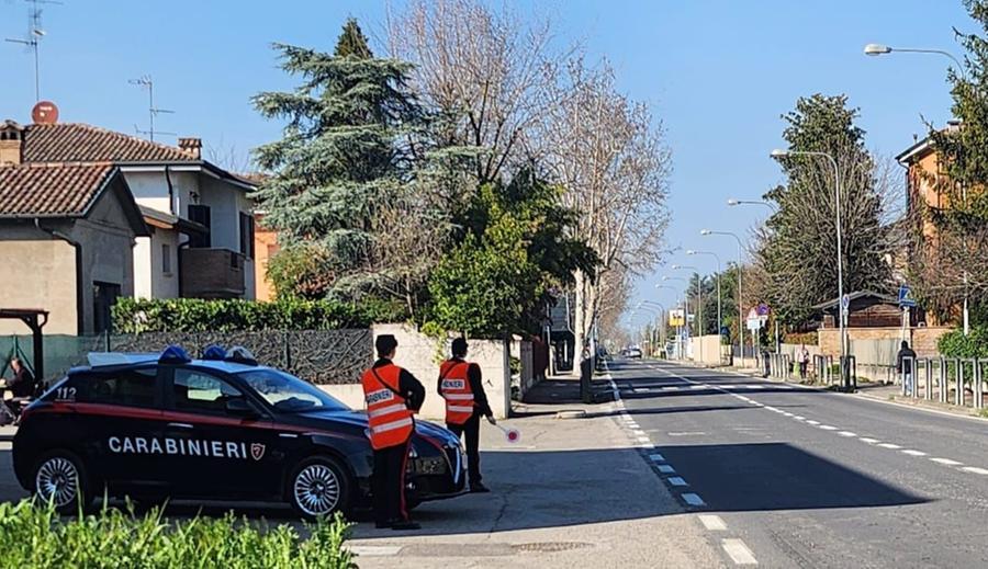 
	Un controllo dei carabinieri (foto d'archivio)

