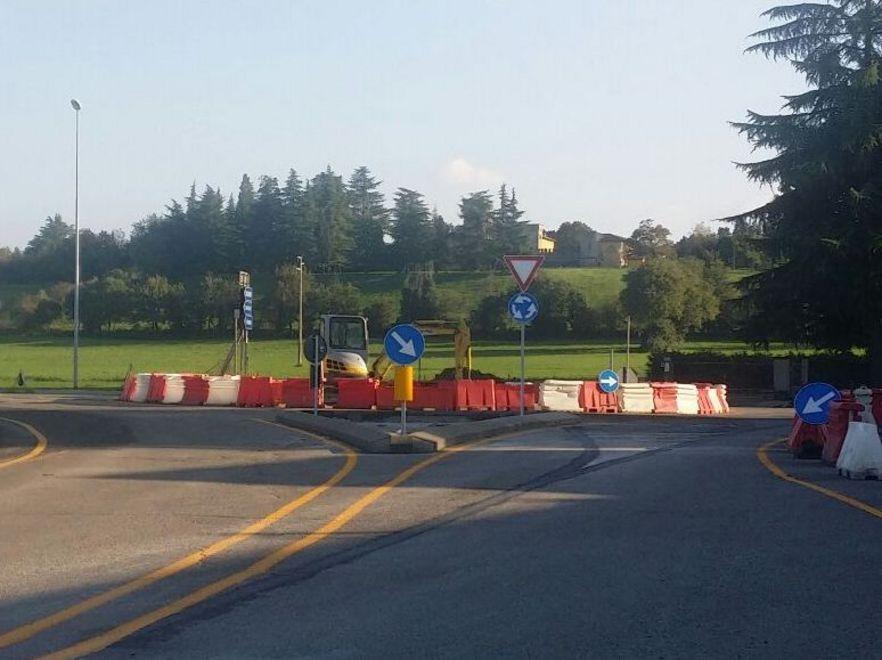 E’ in funzione la nuova rotatoria 