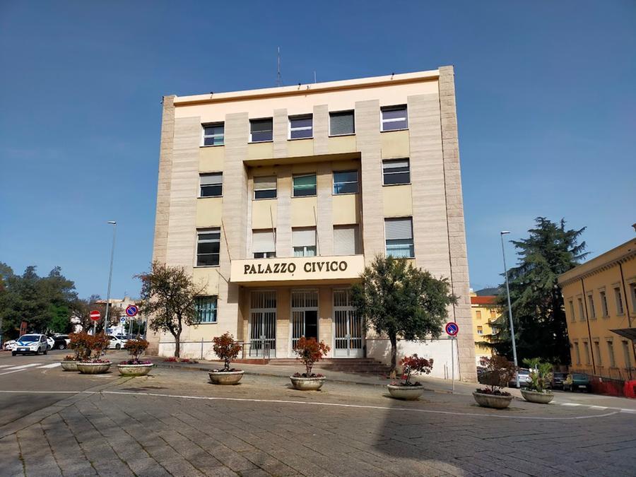 Scontro politico a Nuoro: «Commissioni, soltanto ora c’è l’indicazione dei consiglieri»