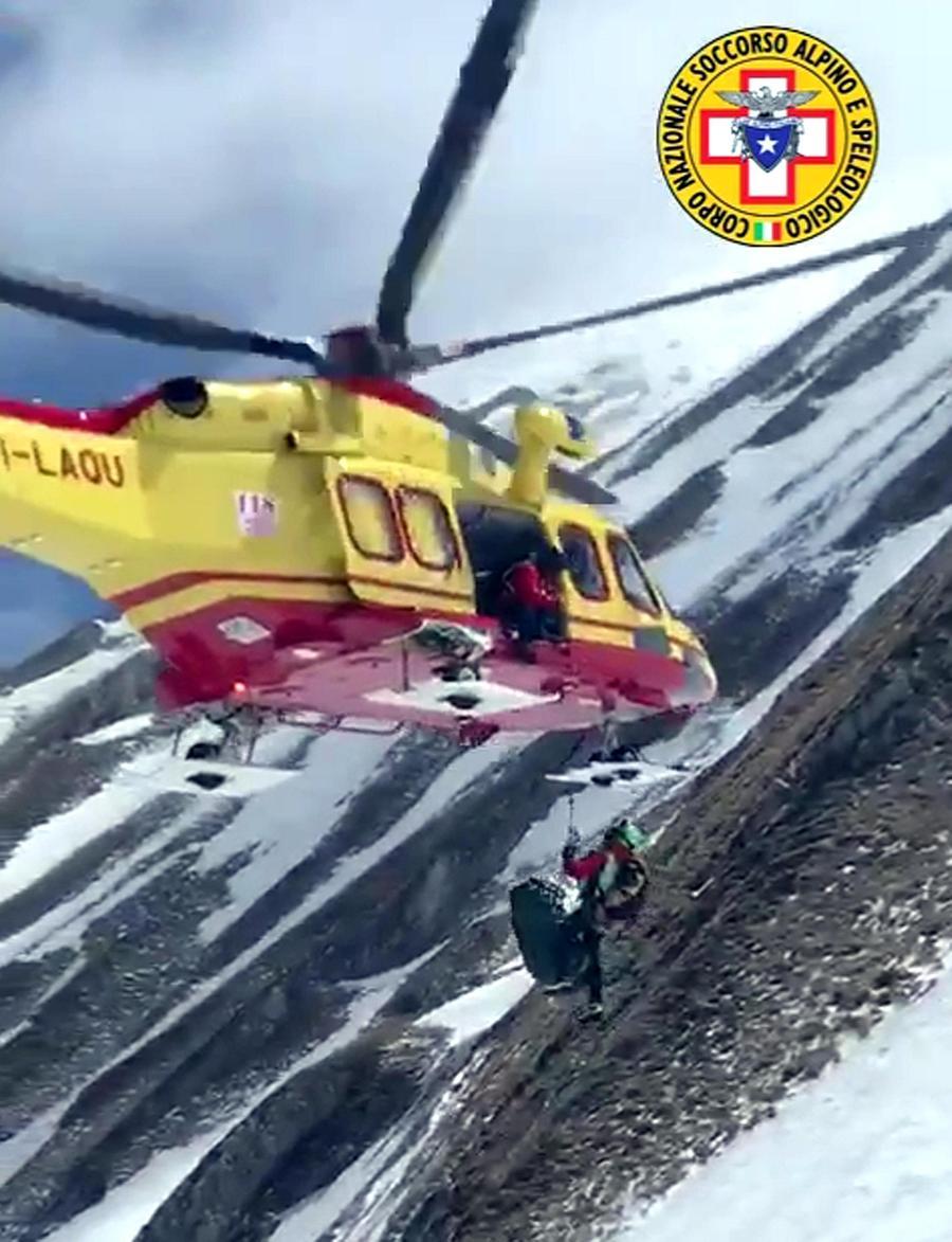 Quattro alpinisti travolti da sassi in Abruzzo: dalla centrale di Sassari scattano i soccorsi
