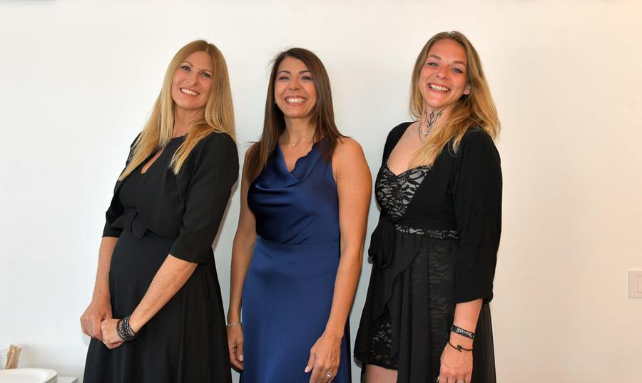 
	Da sinistra Cynthia Schmukler, Clelia Melis e Natascha Aberle (foto Vanna Sanna)

