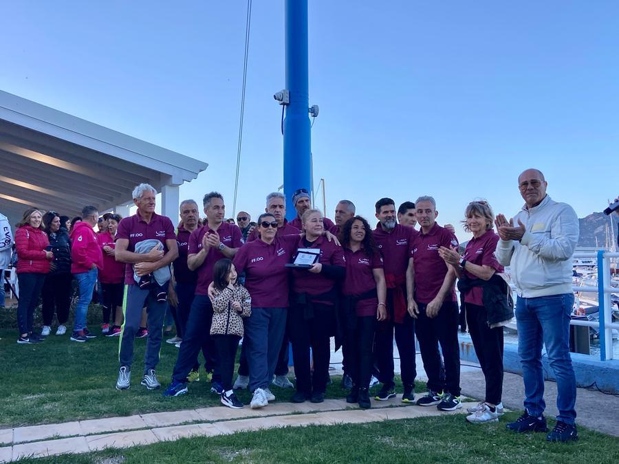 
	L'equipaggio delle Forze dell'ordine

