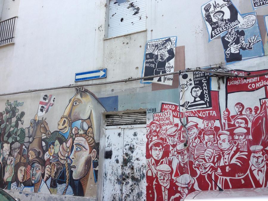 Fucilate contro le telecamere della videosorveglianza a Orgosolo