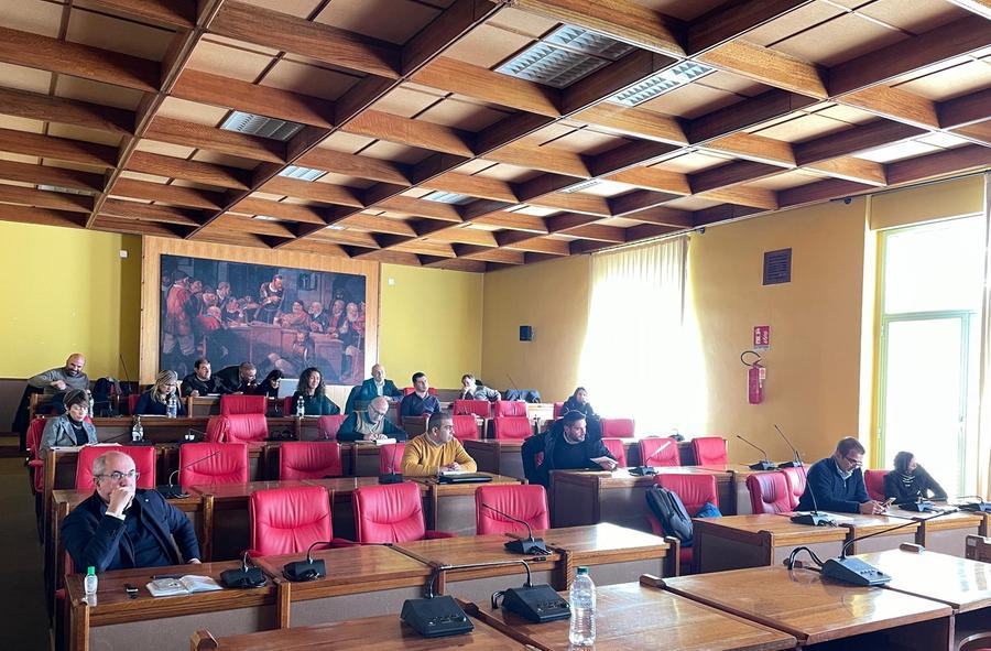 Nuoro, rinascono le commissioni permanenti: il Consiglio si rimette in moto