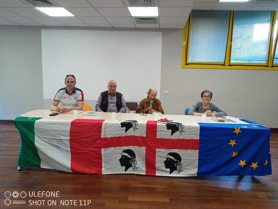 
	Un momento della presentazione del libro di Peppino Mureddu a Monza

