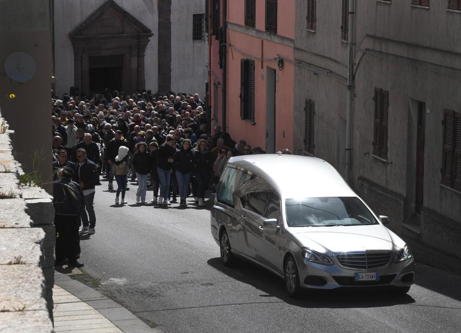 
	I funerali di Riccardo Delrio (foto Massimo Locci)

