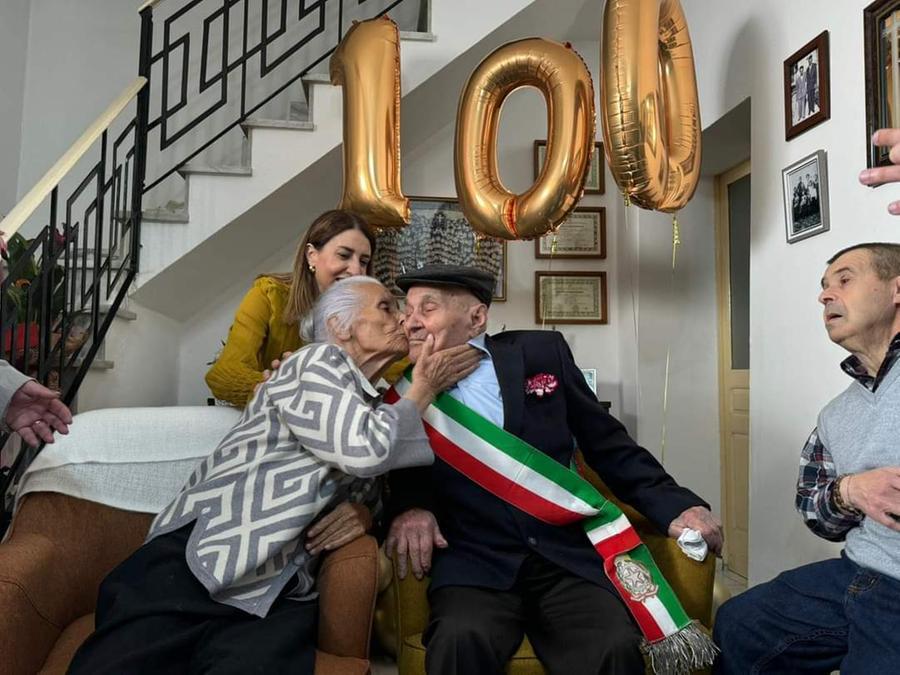 
	Beniamino Etzi con la moglie Chiara

