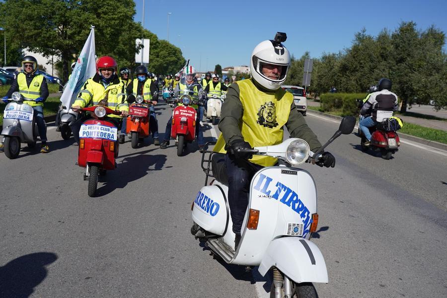 
	Anche Il Tirreno in tour al Vespa Days (foto Franco Silvi)

