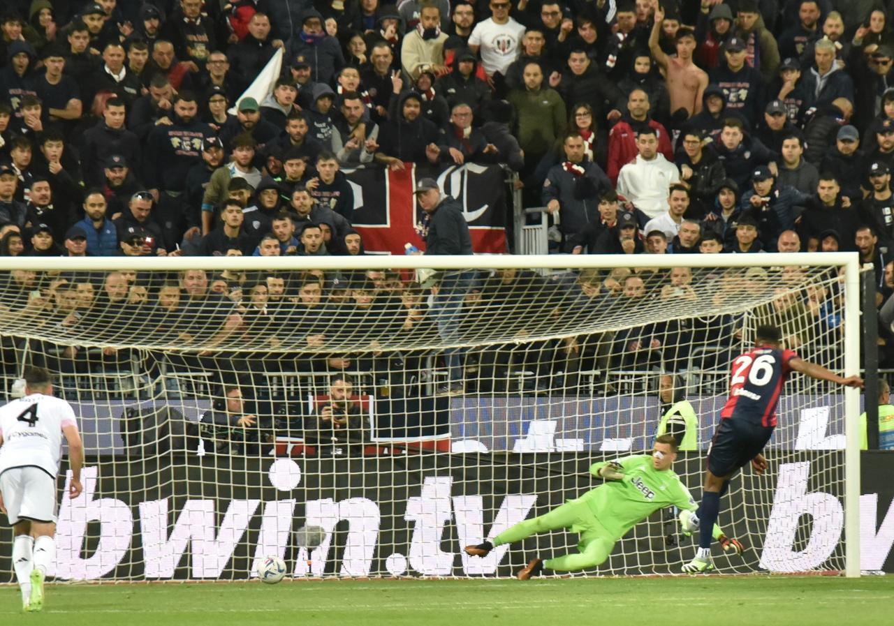 
	Cagliari-Juventus 2-2 <em>(foto Mario Rosas)</em>

