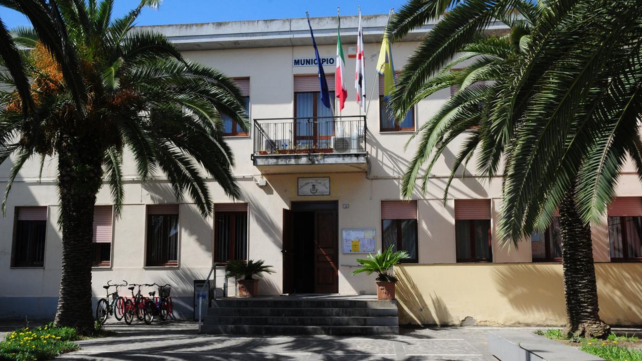 
	Il municipio di Riola Sardo

