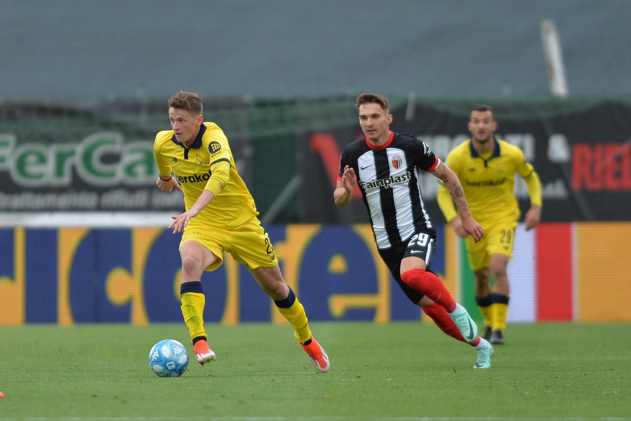 Gagno para un rigore e salva il Modena, Bisoli inizia con un pareggio