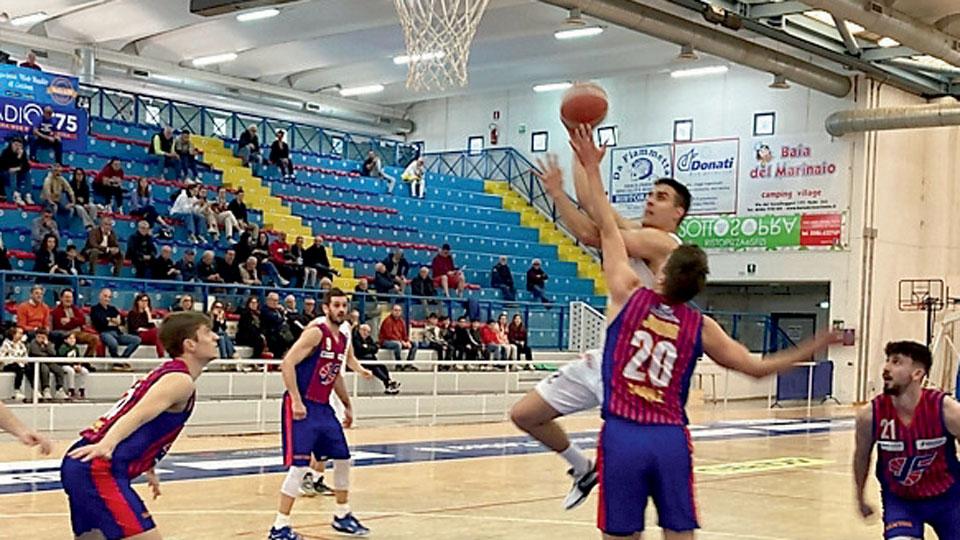 Swag Vittoria con brivido finale E con Casale arrivederci ai playoff