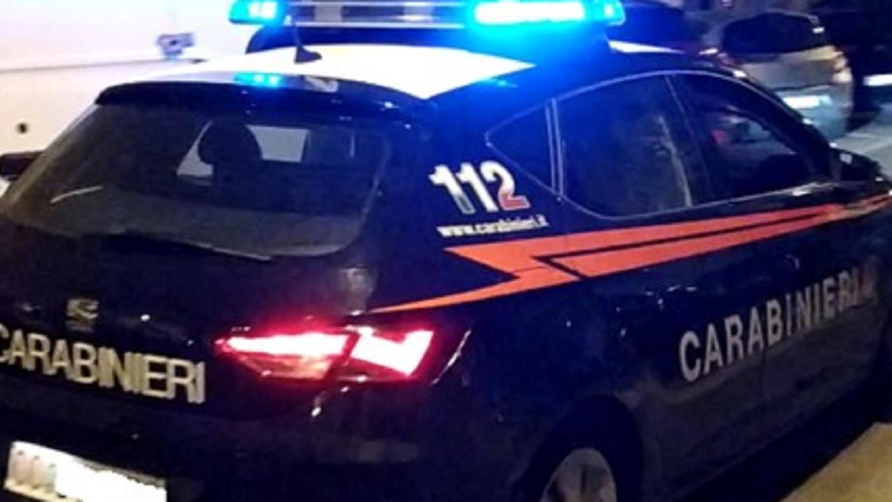 Ruba 650 euro di prodotti dal supermercato: preso