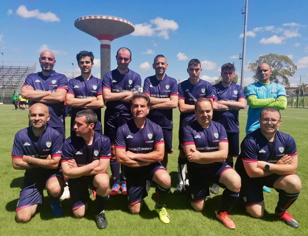 
	I Fenicotteri schierati prima della gara

