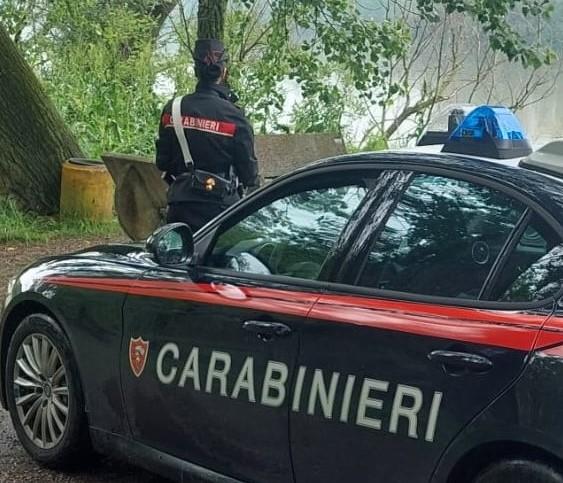Pensano che sia morto invece stava dormendo, clandestino arrestato