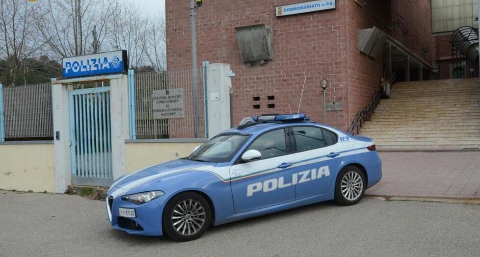 Accoltellò un ragazzo per una sigaretta. Pace tra i genitori: «Lo perdoniamo» 