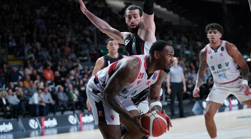 La Unahotels non fa il tris con la Virtus: rinviata la qualificazione ai playoff