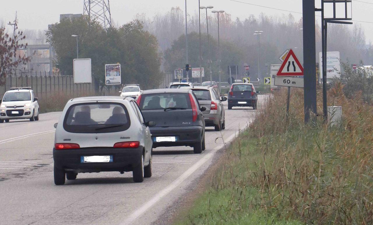 Ferrara, viabilità: chiuso un tratto di via Eridano