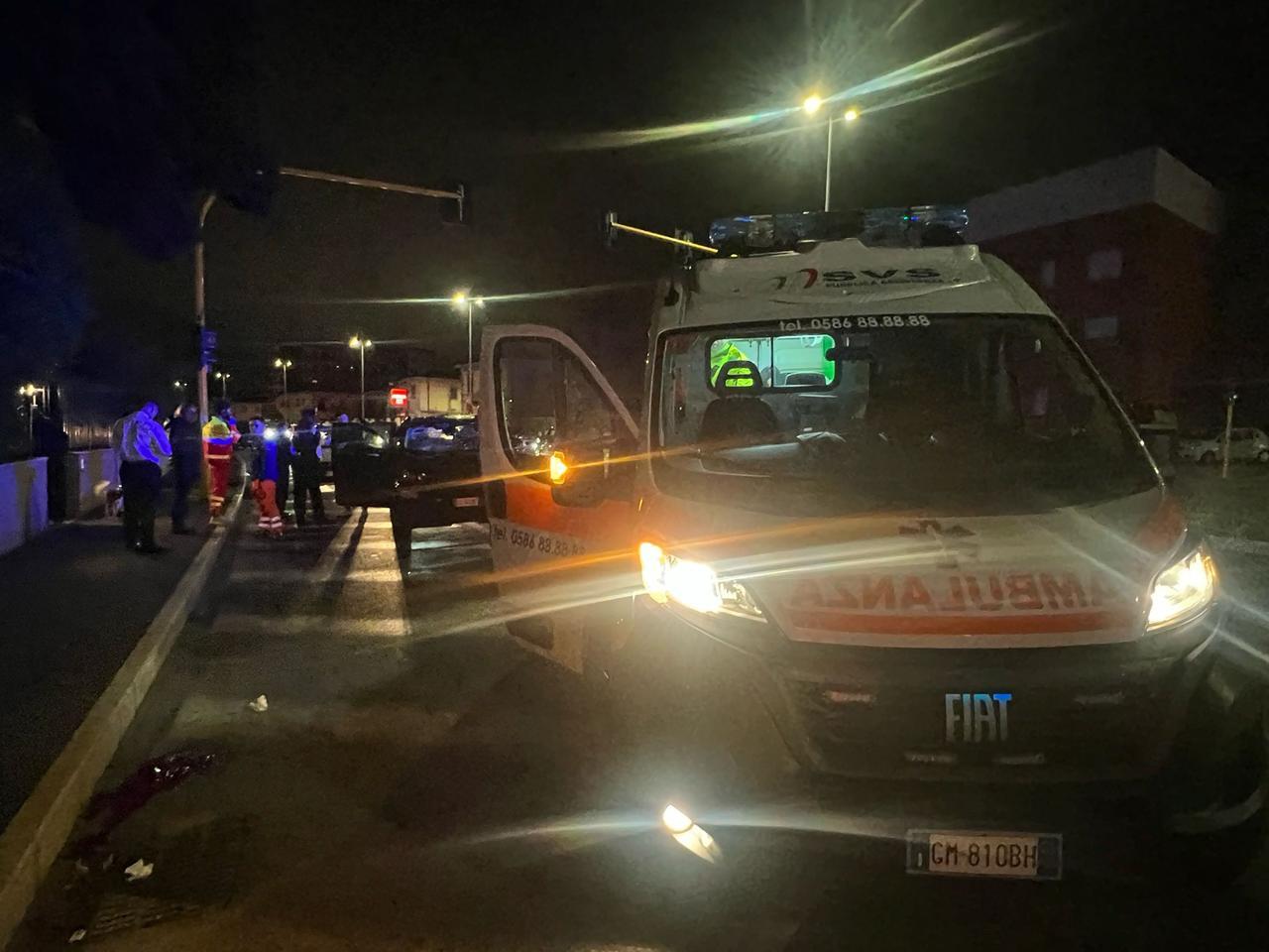 
	Una delle ambulanze Svs sul posto per i soccorsi

