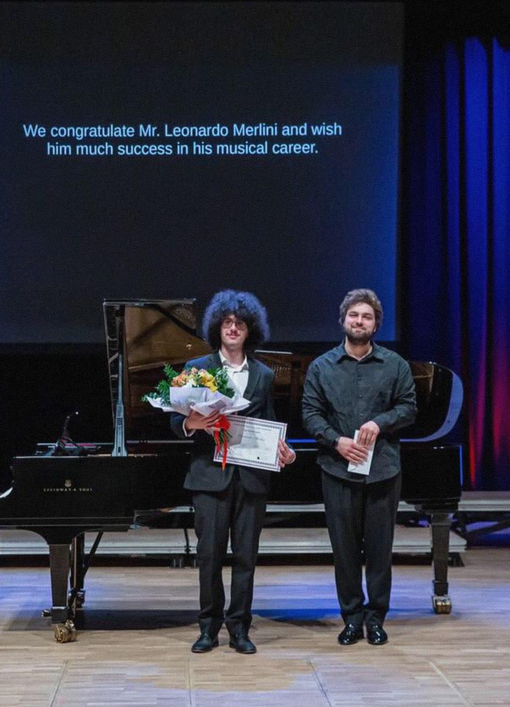 
	A sinistra Leonardo Merlini premiato a Istanbul

