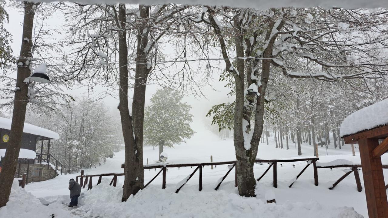 
	Le valli zerasche imbiancate dalla neve

