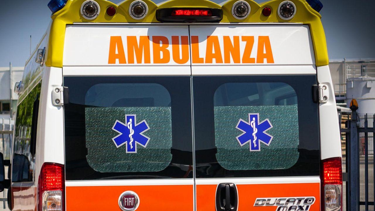 Ciclista pisano travolto e ucciso da un’auto in Calabria: chi è la vittima