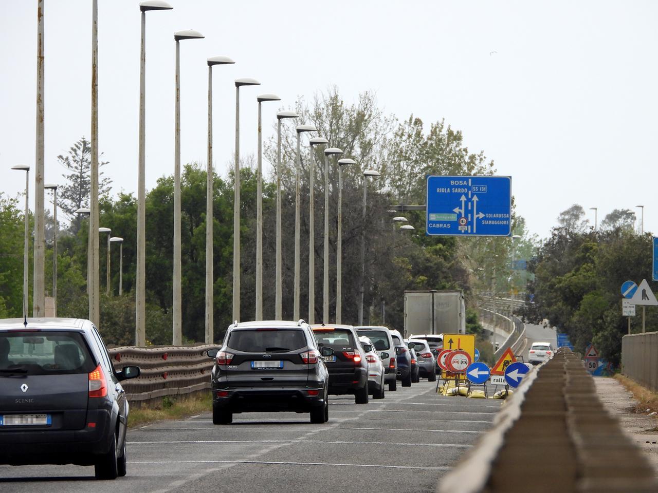 
	Il ponte sul Tirso ieri mattina (foto fgp)

