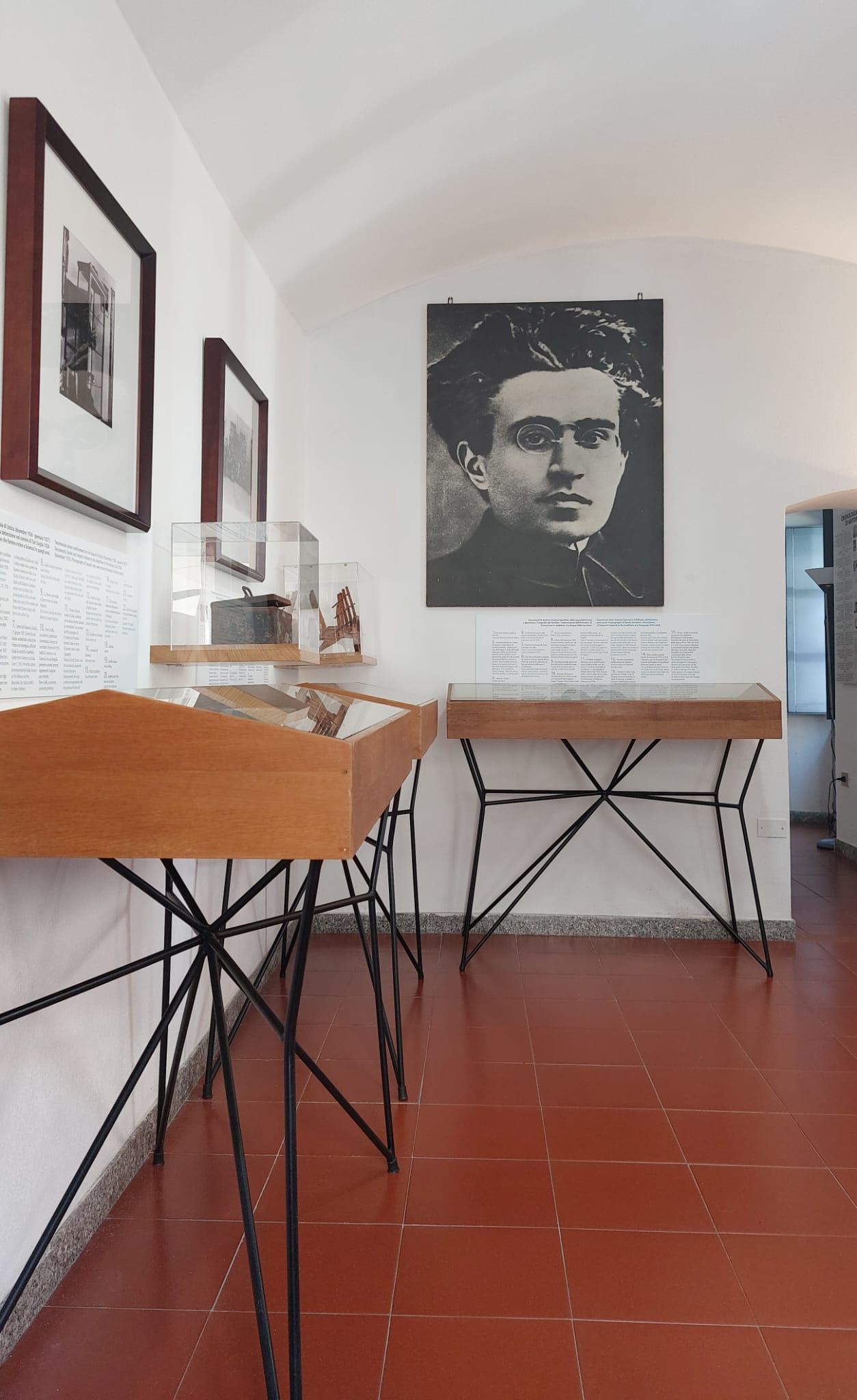 
	Una delle stanze della Casa Museo Antonio Gramsci a Ghilarza

