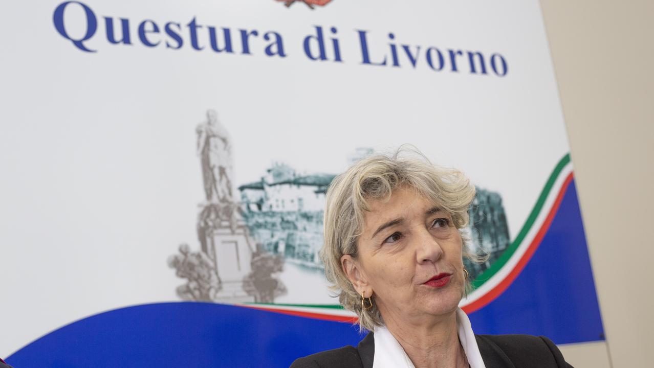 La questora Giusy Stellino
