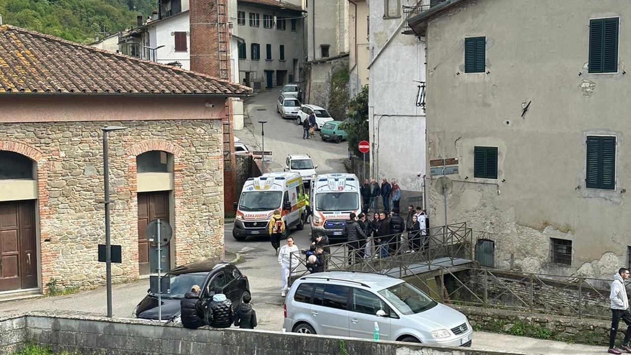 
	L'intervento delle ambulanze dopo la rissa a Vernio

