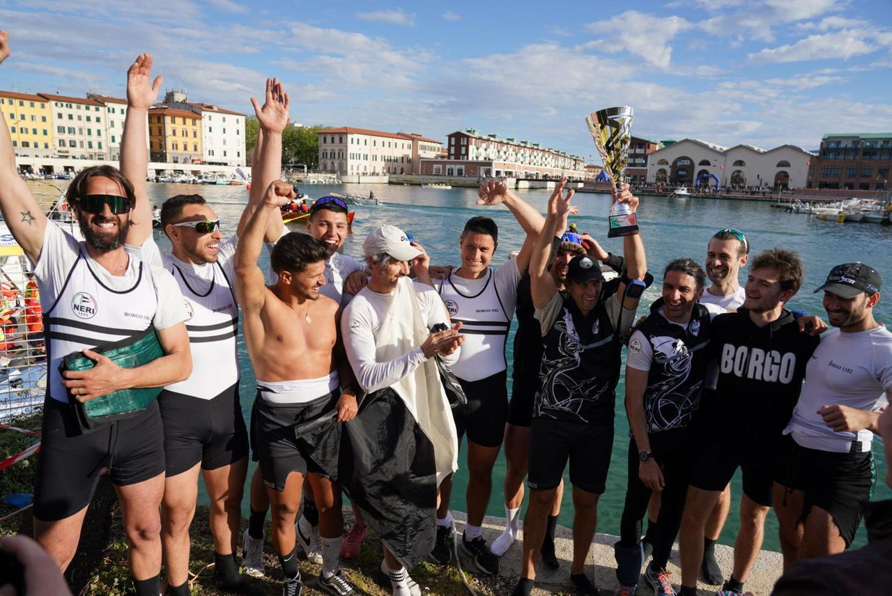 Trofeo Liberazione, è tris Borgo Cappuccini: festa bianconera tra la folla