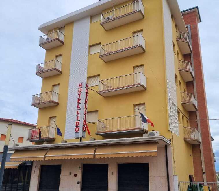 Lido Pomposa, l’Hotel Lido non riapre per l’estate. Una vendita complessa e difficile