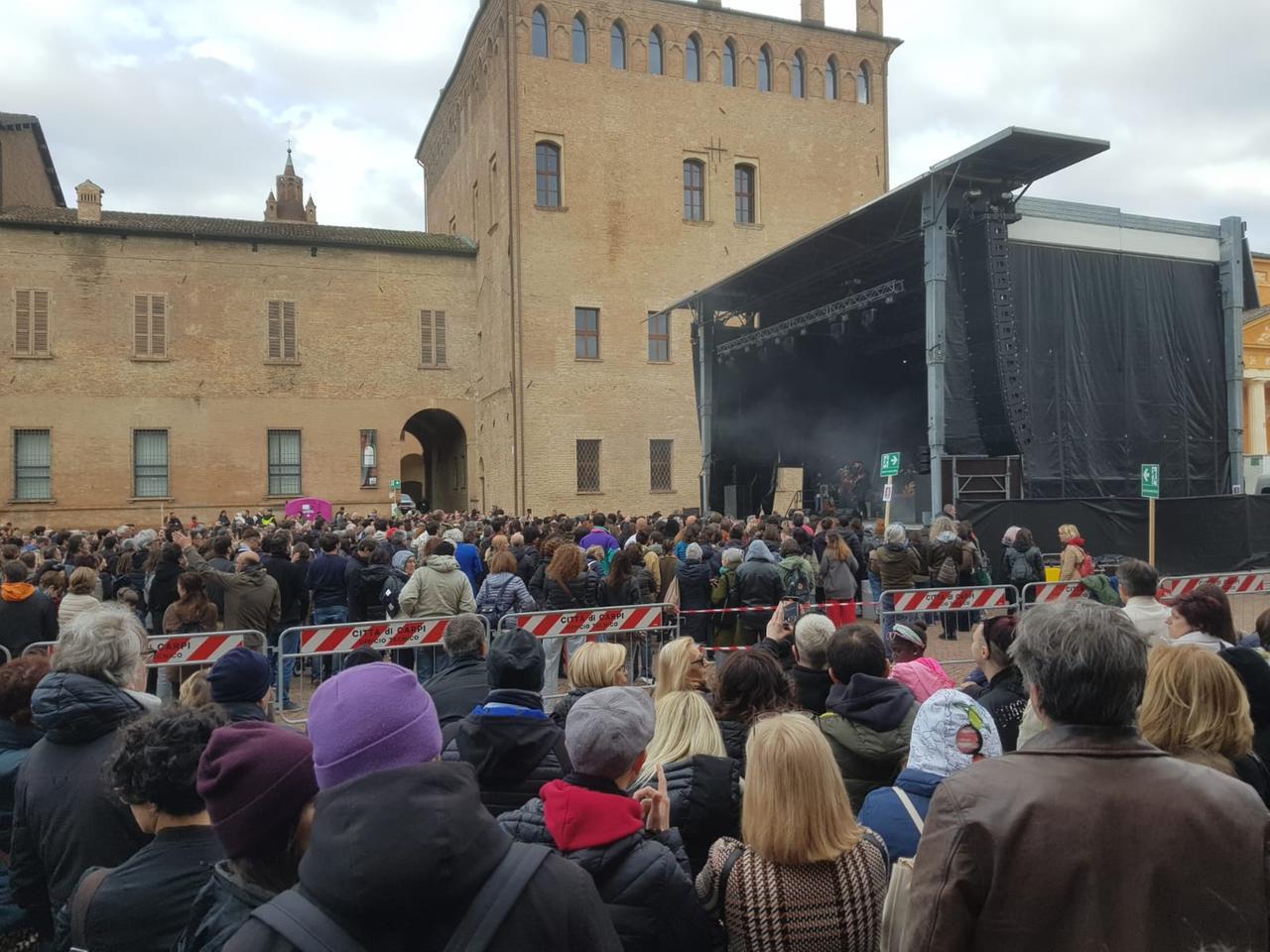 Carpi, tutti in piazza per il “concertone”. Bellelli: «Una città bellissima»