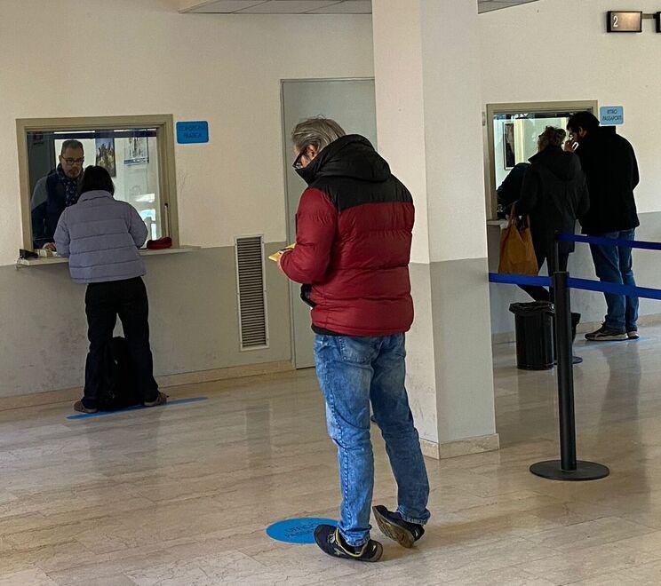 Appello della questura: «Passaporti, troppi appuntamenti saltati»